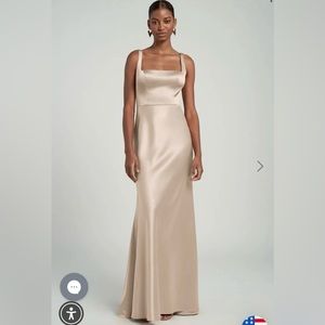 Dress for sale! Brand new, never worn.